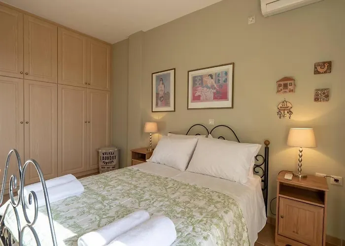 Brian & Dora's House In Kontogourata